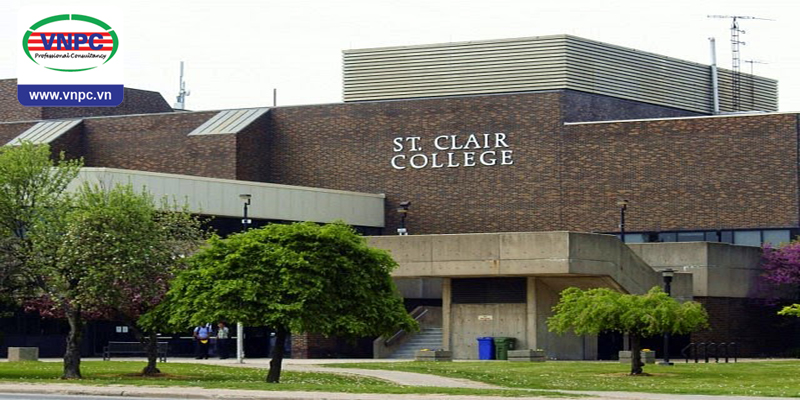 Học ứng dụng Công nghệ tại St.Clair College, Canada