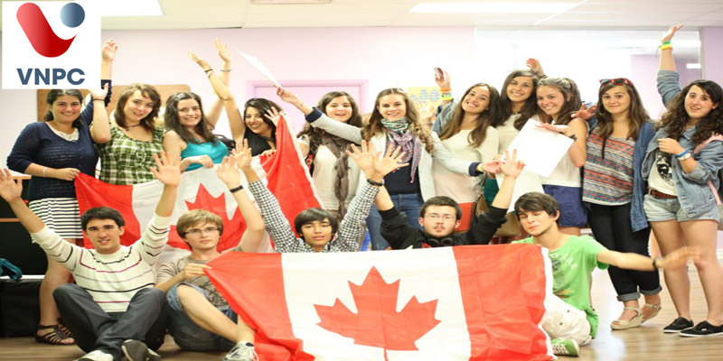 Du học Canada: Sự khác biệt giữa học Cao đẳng và học Đại học