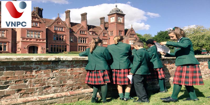 Trung học tư thục Akeley Wood tại Anh – ngôi trường của những giấc mơ