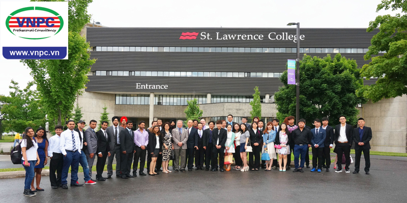 Du học Canada tại trường ST.Lawrence College