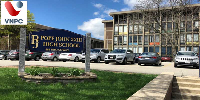 Du học Mỹ bậc THPT tại trường Pope John XXIII High School (Pope JOHNHS)