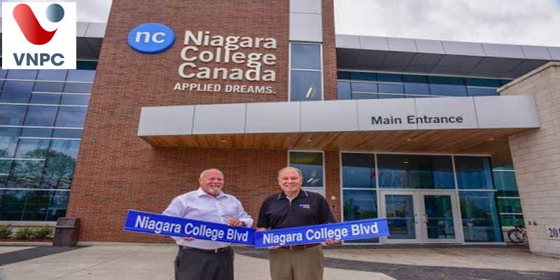 Du học sinh Canada tại Niagara College được tiêm chủng như thế nào?