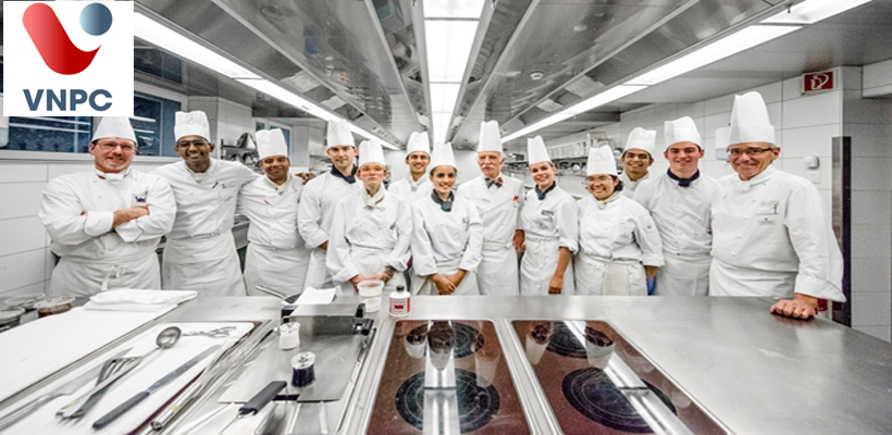 Du học Thụy Sĩ ngành nghệ thuật bánh ngọt & Socola tại trường Culinary Arts Academy Switzerland ( SEG)
