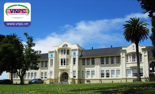 Trường trung học phổ thông Mount Albert